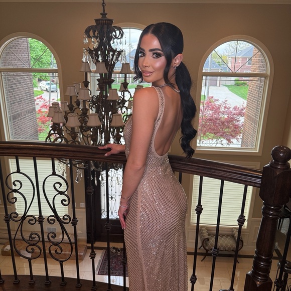 Gold Sequin Backless Gown Scoop Neck Prom - Picture 1 of 3
